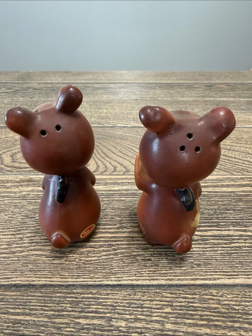 Vintage 60’s Japan Brown Bear Salt & Pepper‎ shakers Cartoon Style Nostalgic